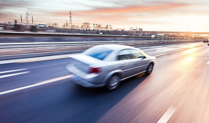 движение автомобиля